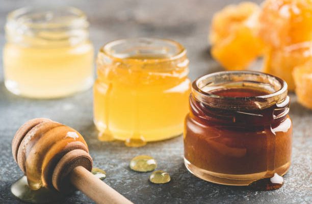 Comment reconnaître un miel naturel bio de qualité ?